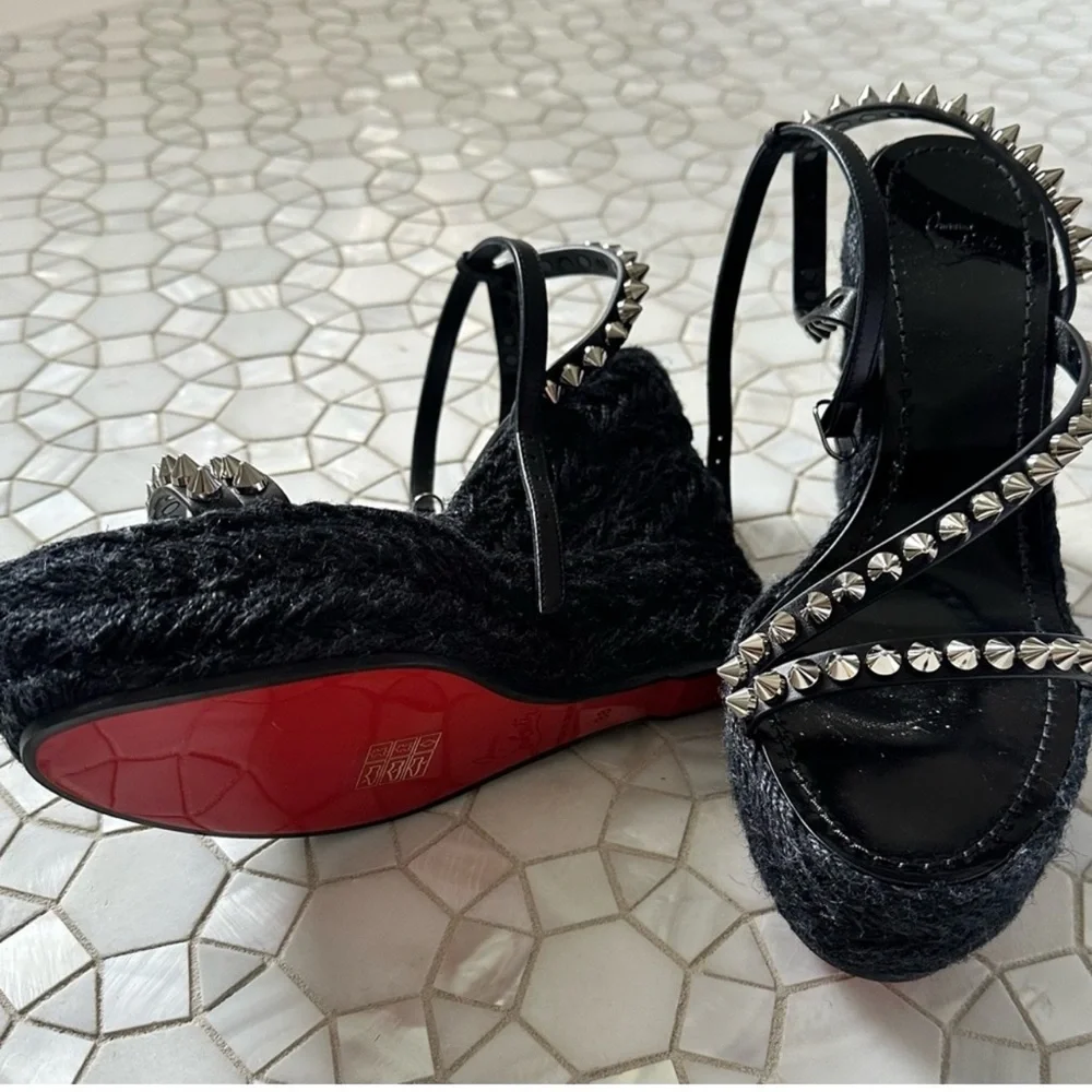 Christian Louboutin Mafaldina Zeppa 120 Black Spiked Wedge Sandals 38 NEW $895 - Picture 6 of 13